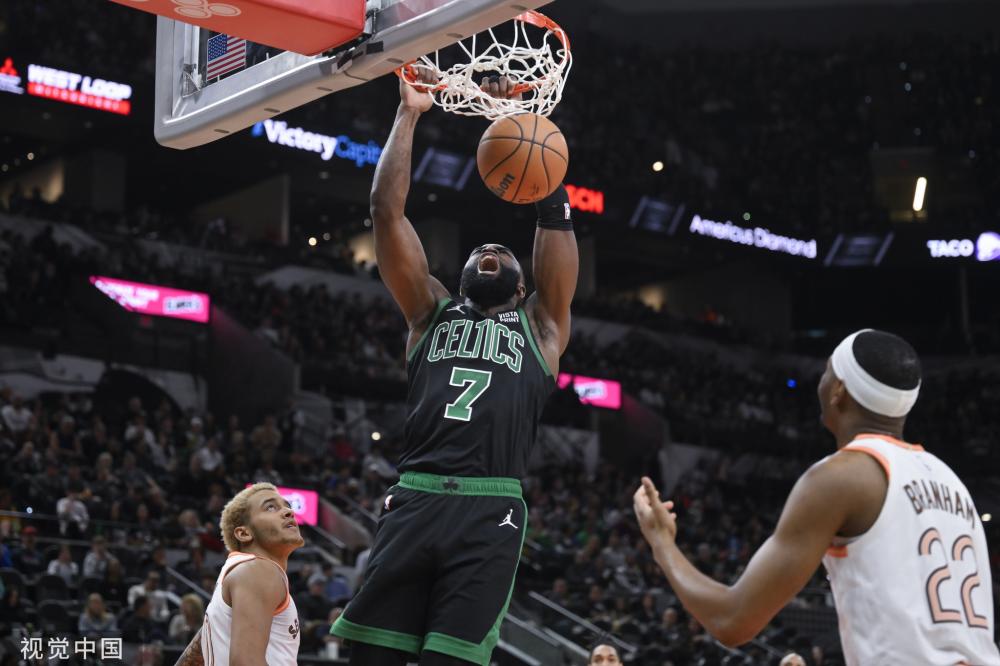 却缺少一个 却缺少一个